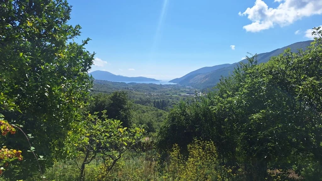 Stara, kamena kuća, Igalo 