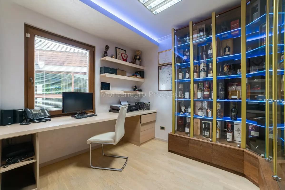 Fantastičan stambeni kompleks u selu Ivanovići (Bečići)