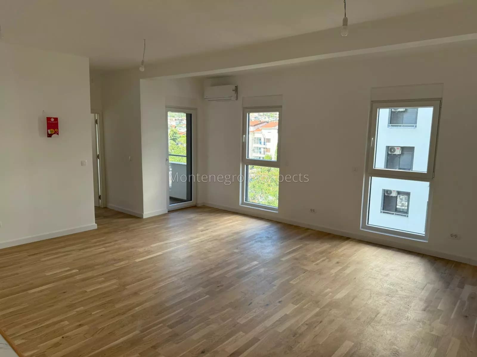 Jednosoban stan od 57 m² na prodaju – Bar, centar