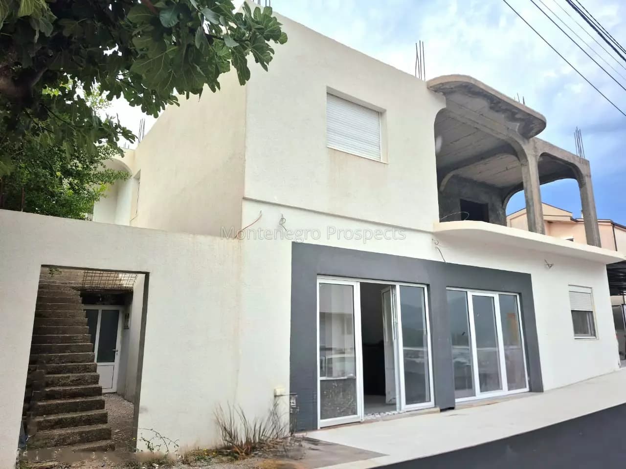 Kuća za nastavak gradnje sa panoramskim pogledom, Dobre Vode