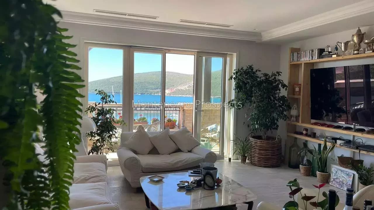 Luksuzan dvosoban stan na odličnoj lokaciji, Luštica