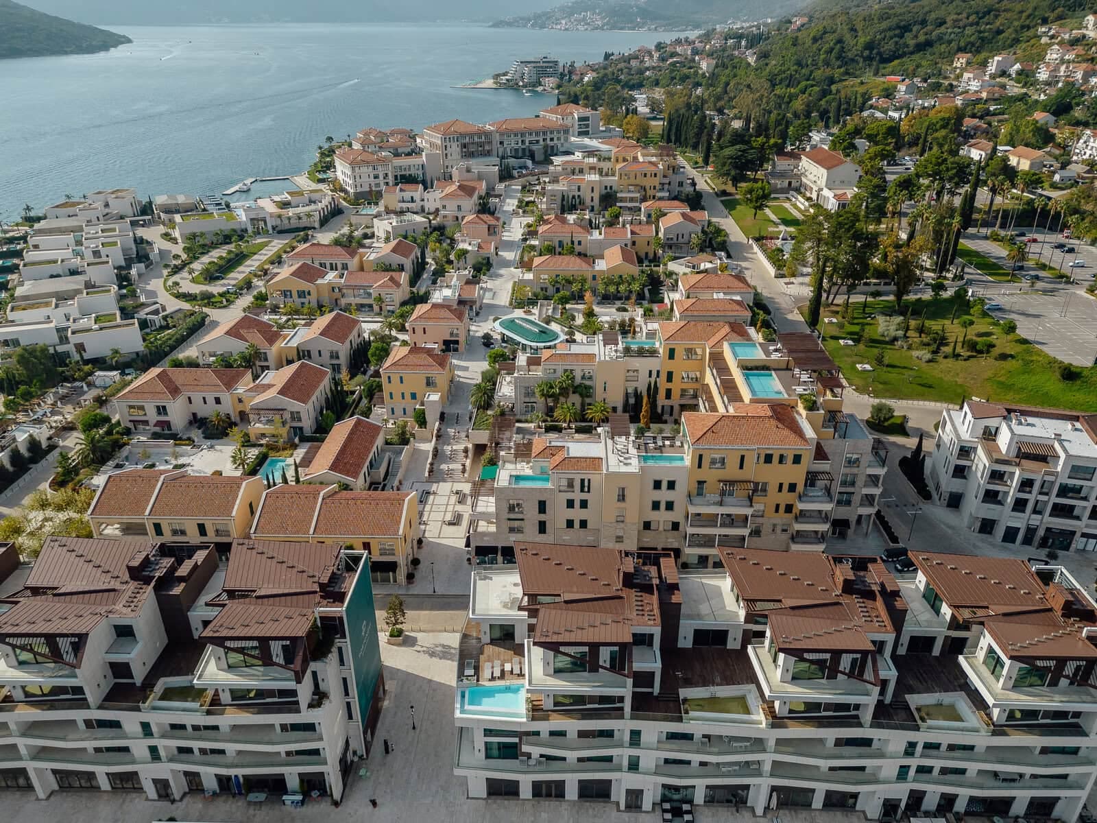 Luksuzan dvosoban stan u Village Residences, Portonovi, Herceg Novi