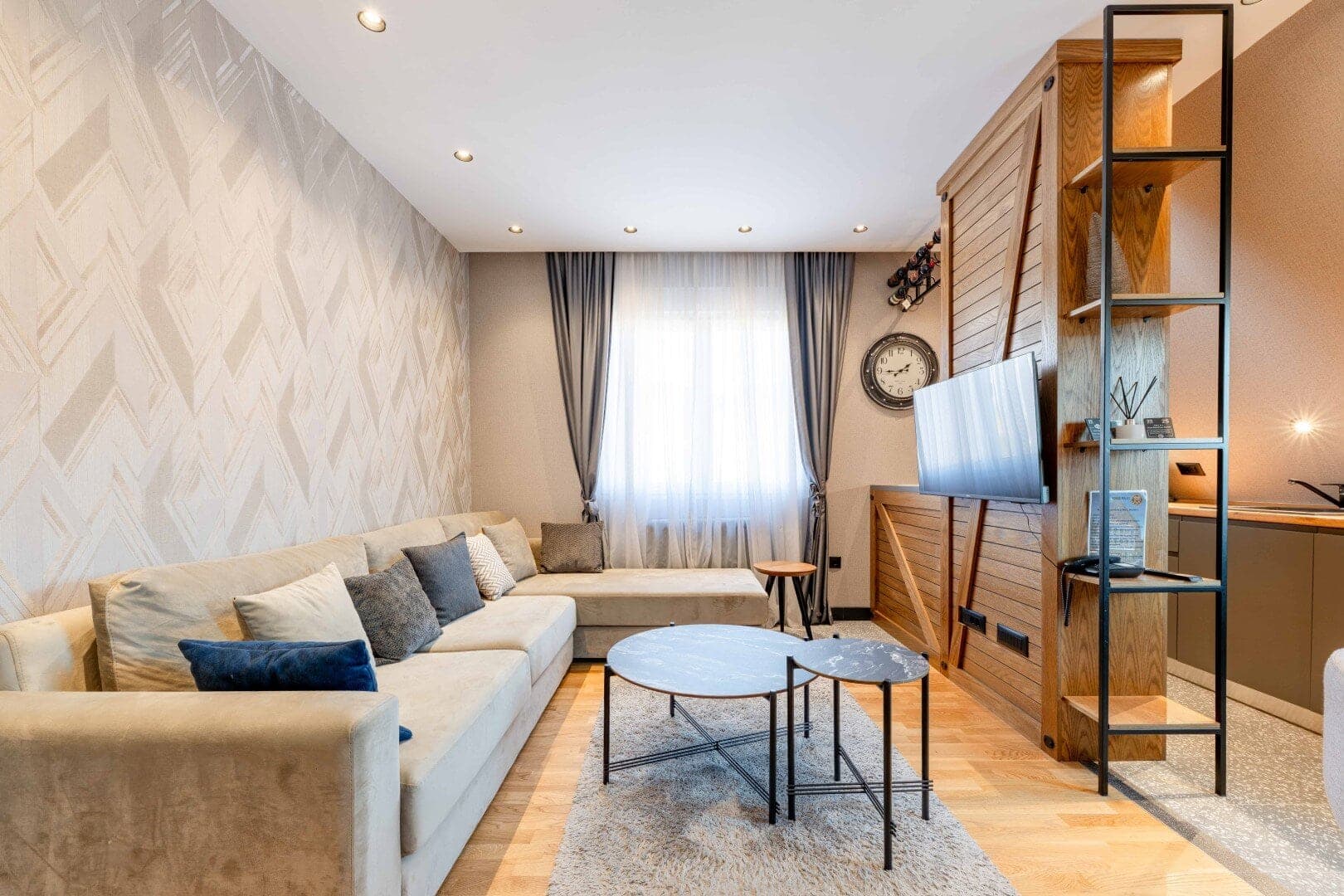 Moderno opremljen stan, Kolašin, Centar