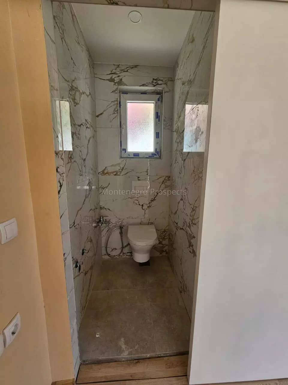 Prizemna kuća sa jednom spavaćom sobom, Šušanj