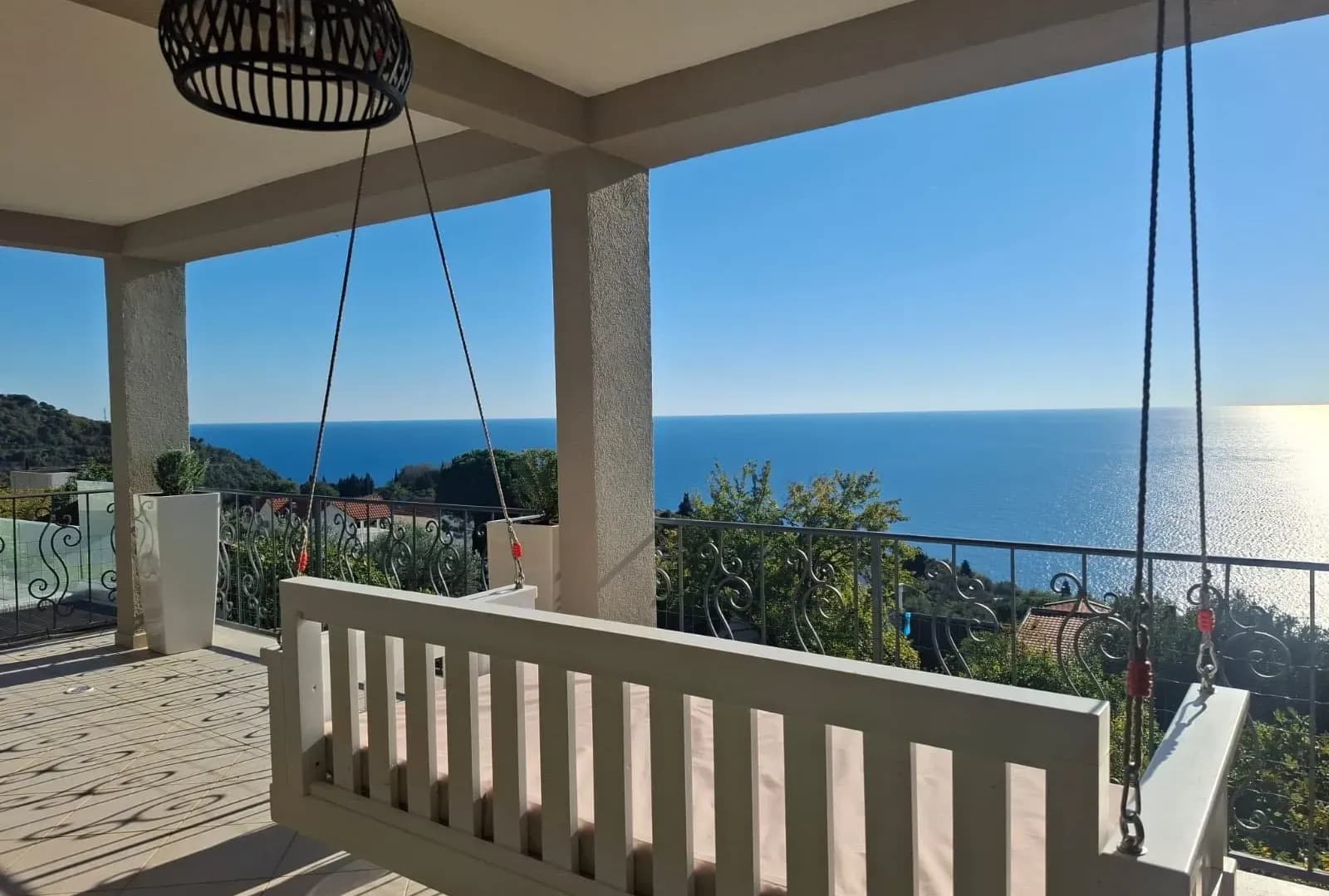 Prodaja, kuća, 206m², Reževići, Budva