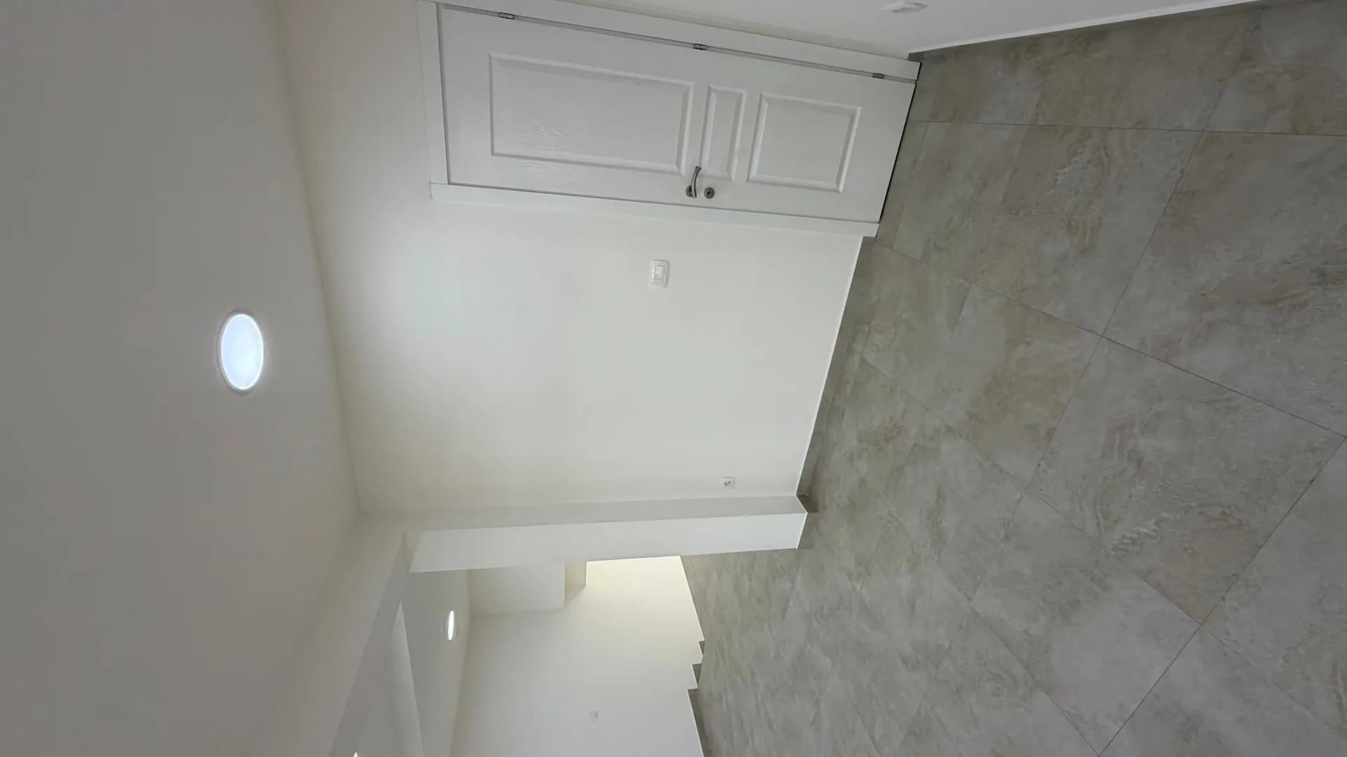 Prodaja, poslovni prostor, 57m², Krivi Most, Podgorica