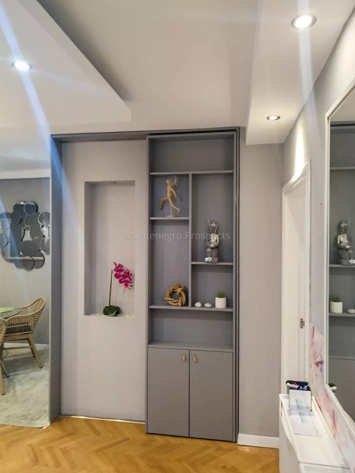 Trosoban stan na odličnoj lokaciji u centru Budve